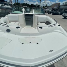 Hurricane 187 sun deck