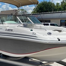 Hurricane 187 sun deck