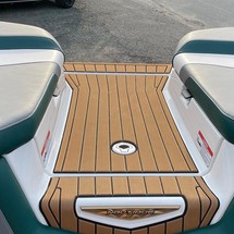 Super Air Nautique G23