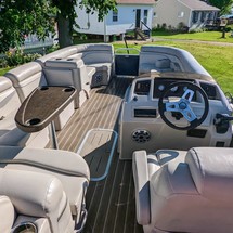 Bennington 24 sbrx