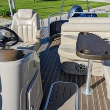 Bennington 24 sbrx