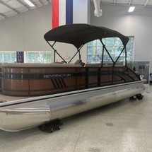 Bennington 24 sbrx
