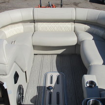 Premier Pontoons Grand Entertainer