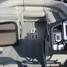 Premier Pontoons Grand Entertainer