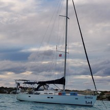 Beneteau Oceanis 423