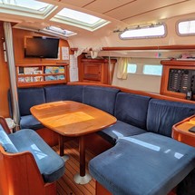 Beneteau Oceanis 423