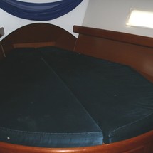 Beneteau Oceanis 423