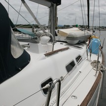 Beneteau Oceanis 423