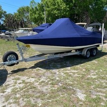 Boston Whaler 210 Dauntless