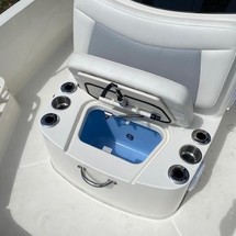 Boston Whaler 210 Dauntless