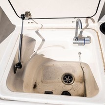 Boston Whaler 285 Conquest