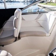 Boston Whaler 285 Conquest