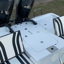 Champion 21 bay champ