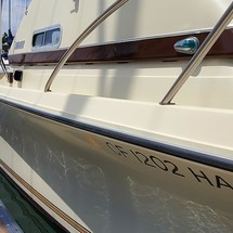 Skipjack 25 flybridge