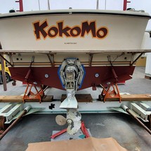Skipjack 25 flybridge