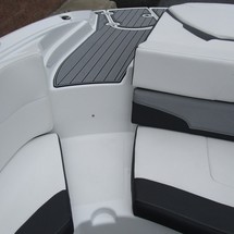 Monterey 224FS