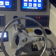 Boston Whaler 315 Conquest Pilothouse