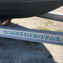 Robalo 2140 walkaround
