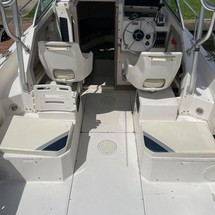 Grady-White Seafarer 228