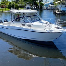 Boston Whaler 305 Conquest