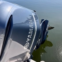 Grady-White Express 330