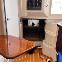 Grady-White Express 330