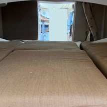 Grady-White Express 330