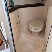 Grady-White Express 330