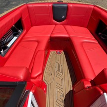 Super Air Nautique G23