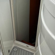 Chaparral 350 Signature Cruiser