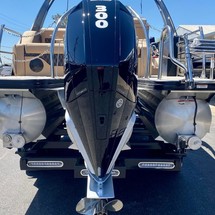 Everglades 230 cc w/ 250 verado