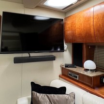 Cruisers Yachts 390 Sports Coupe
