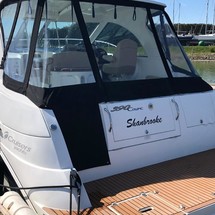 Cruisers Yachts 390 Sports Coupe