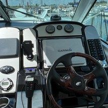 Cruisers Yachts 390 Sports Coupe