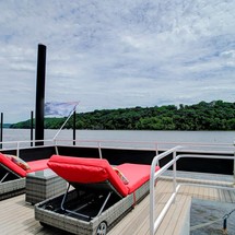 Outer Reef 580 Motoryacht