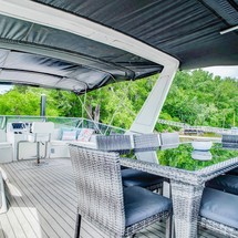 Outer Reef 580 Motoryacht