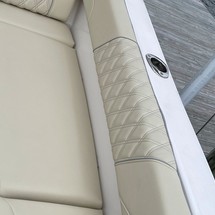 Regal 33 SAV