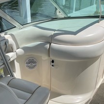 Sea ray 260 bow rider select