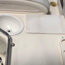 Sea ray 260 bow rider select