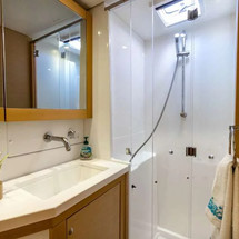 Lagoon 450