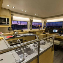 Lagoon 450