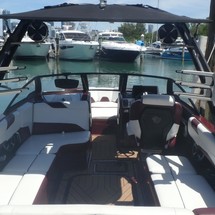 Malibu Wakesetter 23 LSV