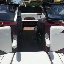Malibu Wakesetter 23 LSV