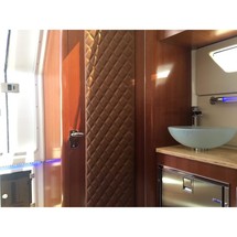 EdgeWater 370CC