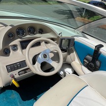 Sea ray 260 bow rider select