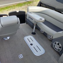 Premier Pontoons Solaris 250 RE
