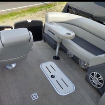 Premier Pontoons Solaris 250 RE