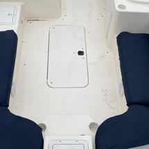 Hurricane fundeck 232