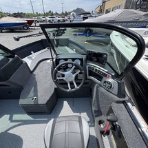 Lund Boats 1875 Impact Sport