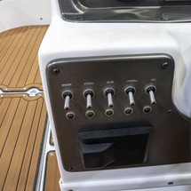 Hurricane 201 sundeck sport